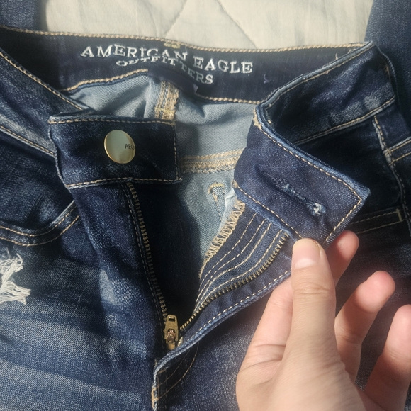 AMERICAN EAGLE Super Stretch Jegging Distressed Patched 00 SHORT AE - Picture 6 of 10